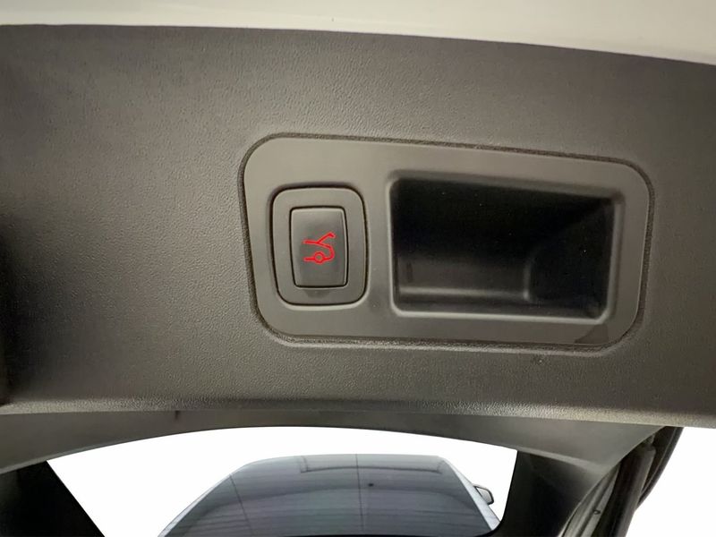 Tesla Model S bild 28