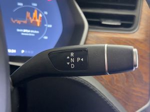 Tesla Model S bild 30
