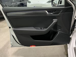 Skoda Superb bild 8