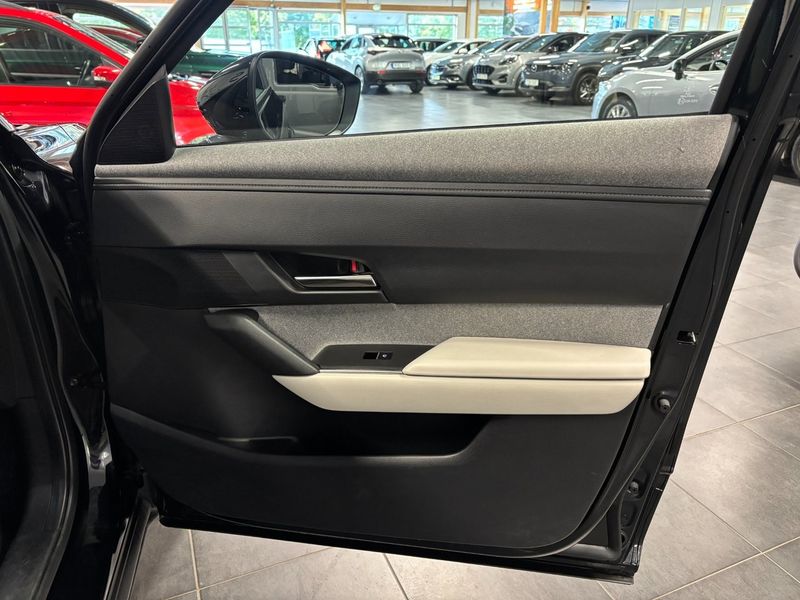 Mazda MX-30 bild 14