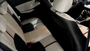 Mazda 2 bild 5