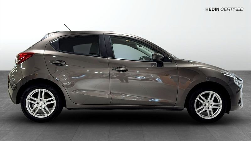 Mazda 2 bild 6