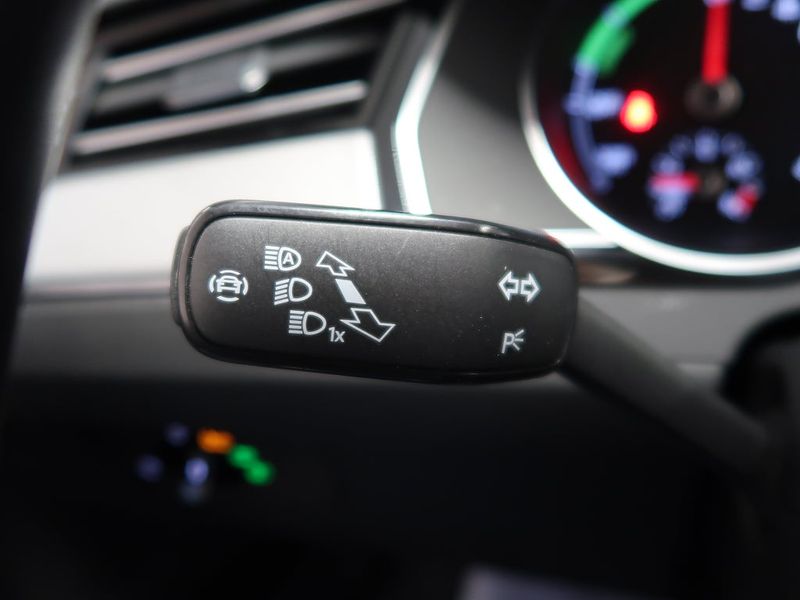 Volkswagen Passat bild 34