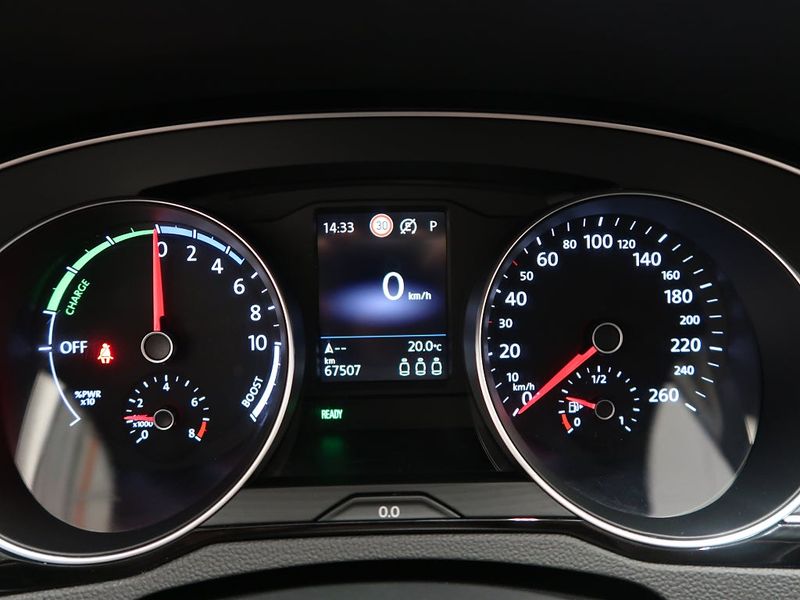 Volkswagen Passat bild 20
