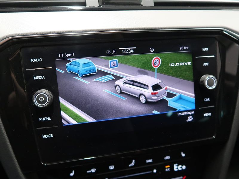 Volkswagen Passat bild 26