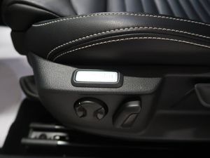 Volkswagen Passat bild 18
