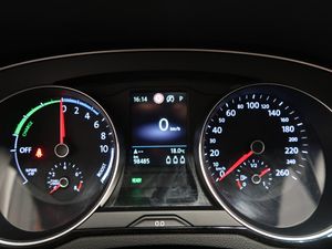 Volkswagen Passat bild 21