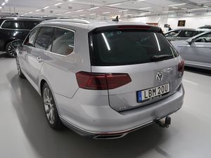 Volkswagen Passat bild 8