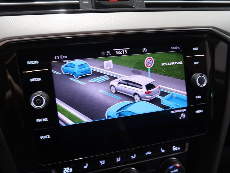 Volkswagen Passat bild 27