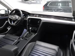 Volkswagen Passat bild 19