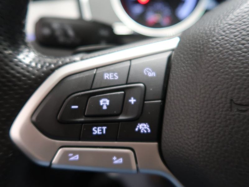 Volkswagen Passat bild 32