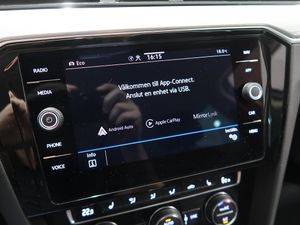 Volkswagen Passat bild 24