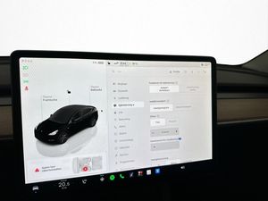 Tesla Model Y bild 21