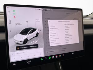 Tesla Model Y bild 21