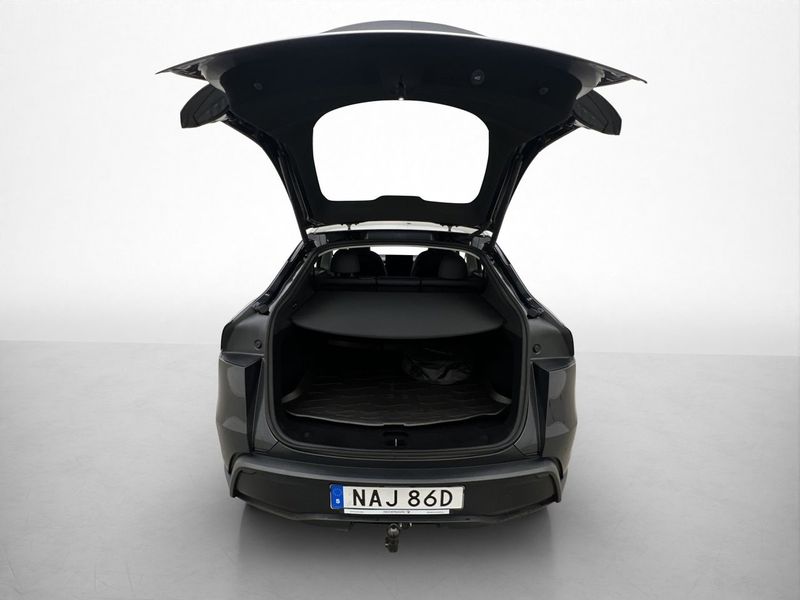 Tesla Model Y bild 11