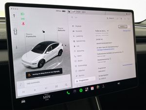 Tesla Model Y bild 26