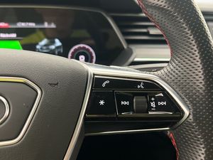Audi Q8 bild 22