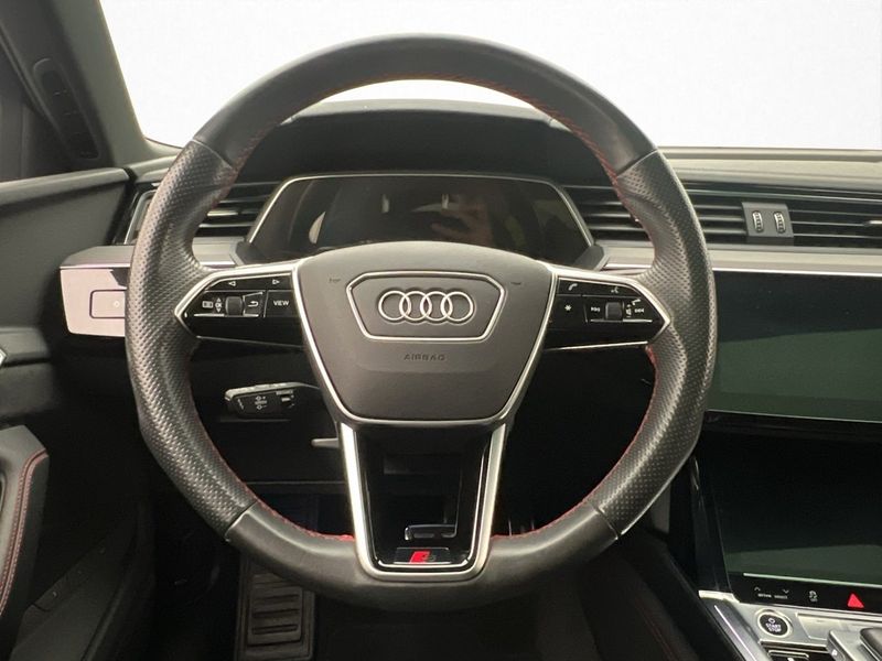 Audi Q8 bild 18
