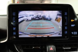 Toyota C-HR bild 17