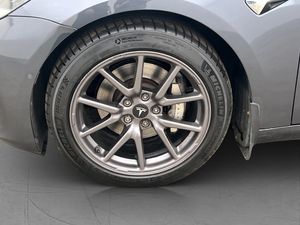 Tesla Model 3 bild 28