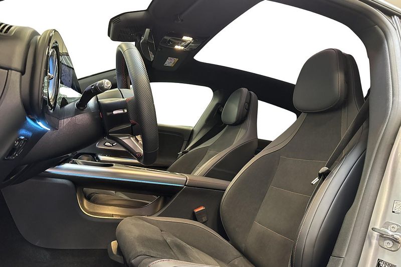 Mercedes CLA350 bild 13