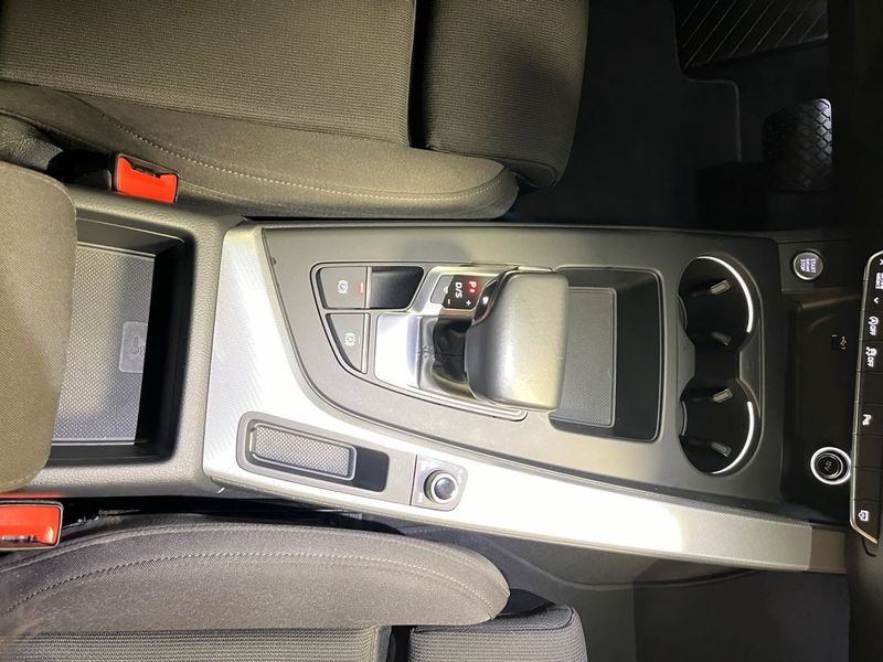 Audi A4 bild 18