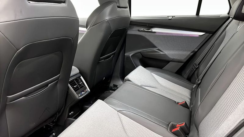 Skoda Enyaq bild 11