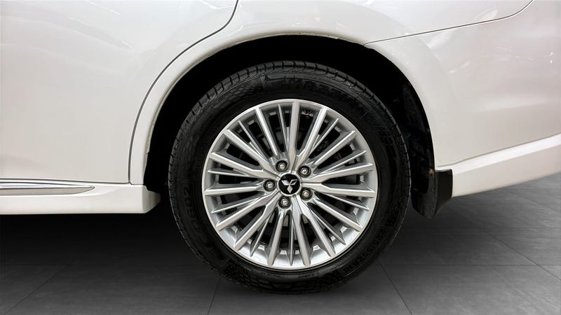 Mitsubishi Outlander bild 6