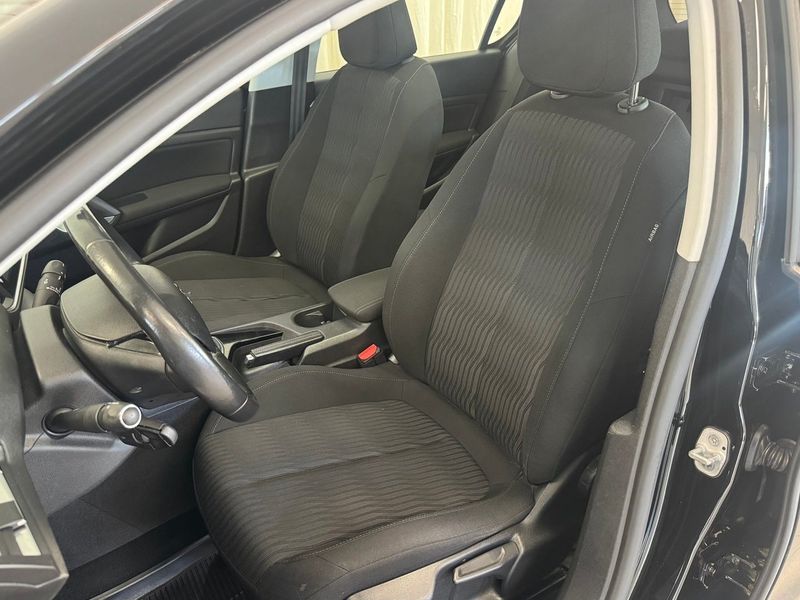 Peugeot 308 bild 7