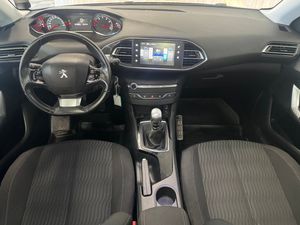 Peugeot 308 bild 9