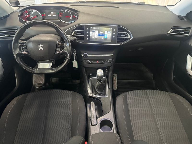 Peugeot 308 bild 9