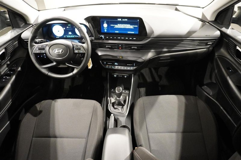 Hyundai i20 bild 10