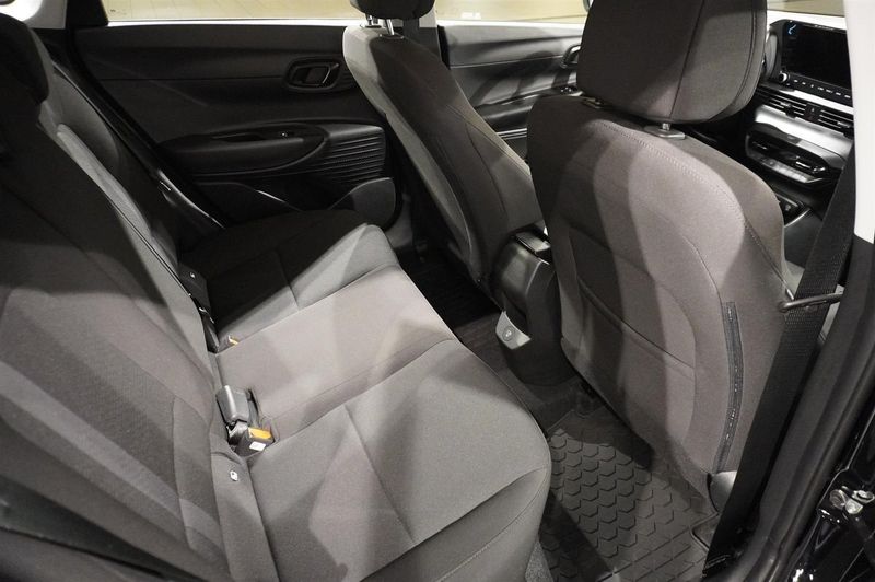 Hyundai i20 bild 8