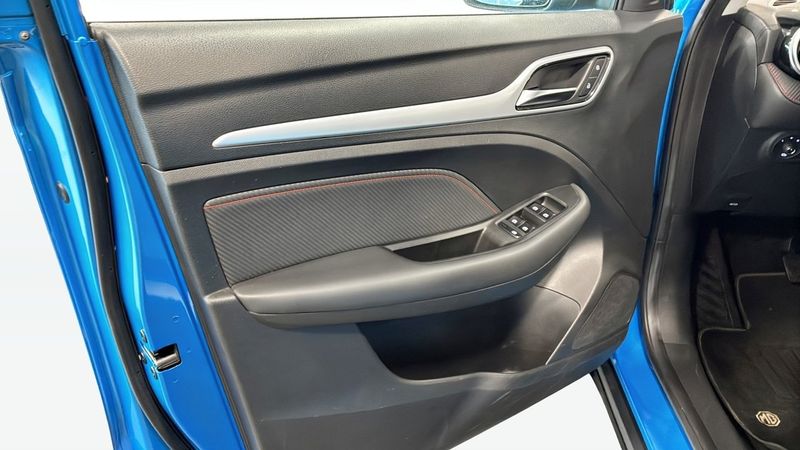 MG ZS EV bild 11