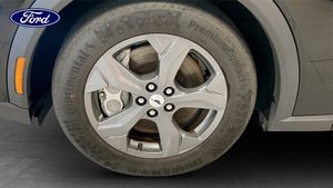 Ford Mustang Mach-E bild 9