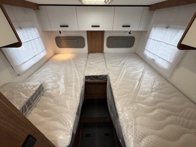 Challenger 337 bild 8