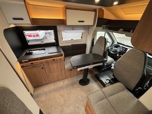 Challenger 337 bild 5