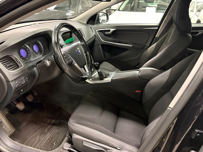 Volvo V60 bild 5