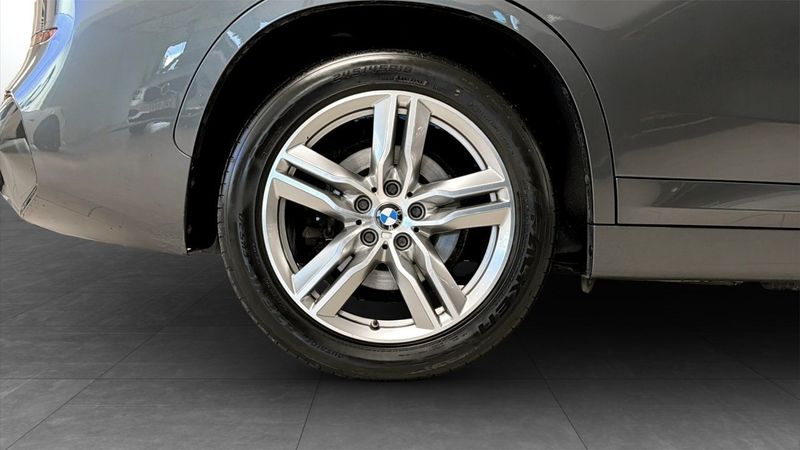 BMW X1 bild 9
