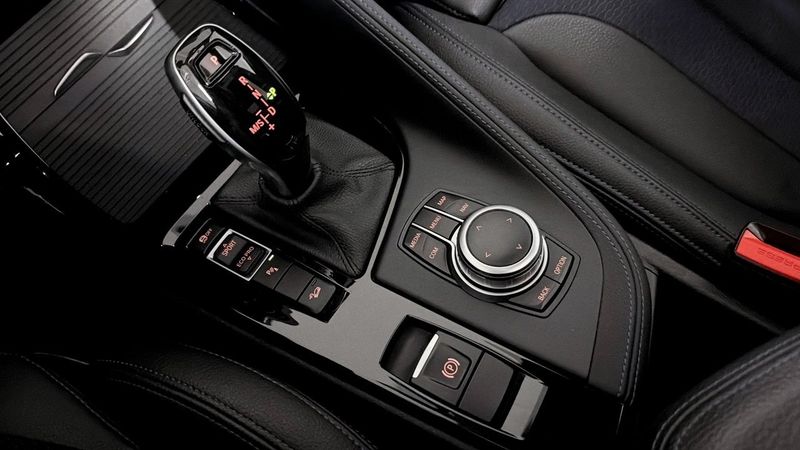 BMW X1 bild 16