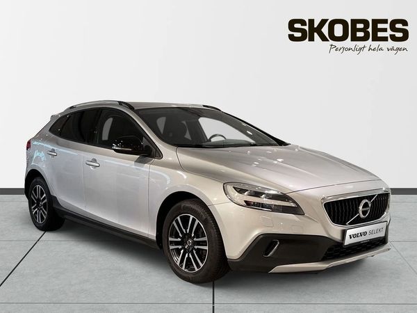 Volvo V40 Cross Country T3 Adv Edition - 2019