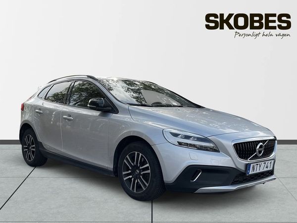 Volvo V40 Cross Country T3 Adv Edition - 2019