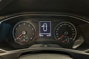 Volkswagen T-Roc bild 12