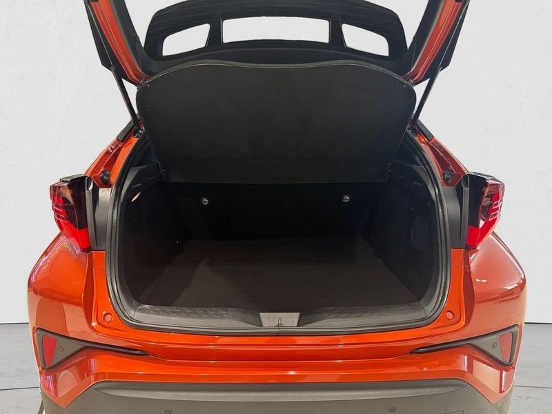Toyota C-HR bild 16
