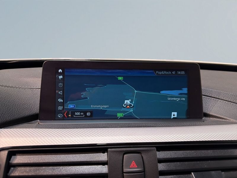 BMW 330 bild 15