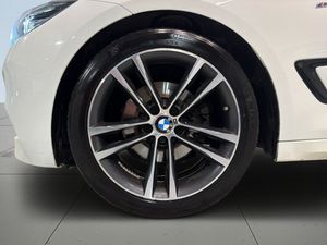 BMW 330 bild 14