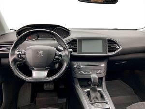 Peugeot 308 SW bild 6