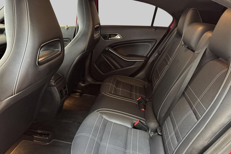 Mercedes A180 bild 9
