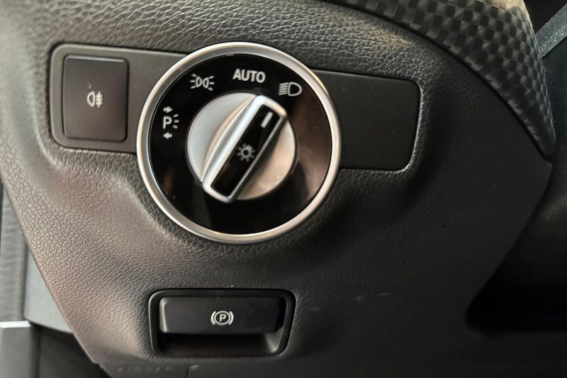 Mercedes A180 bild 17