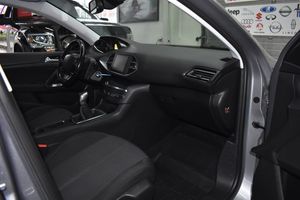 Peugeot 308 SW bild 7